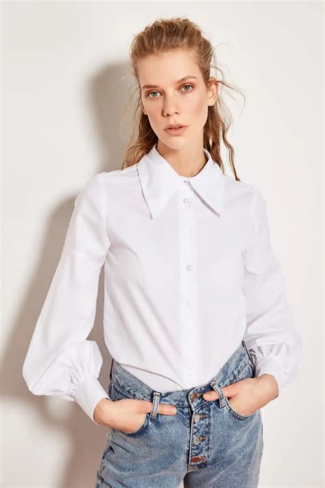 oversized white collar shirt women.